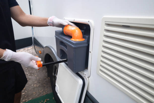 Best Luxury portable toilet rental  in Harrisburg, IL